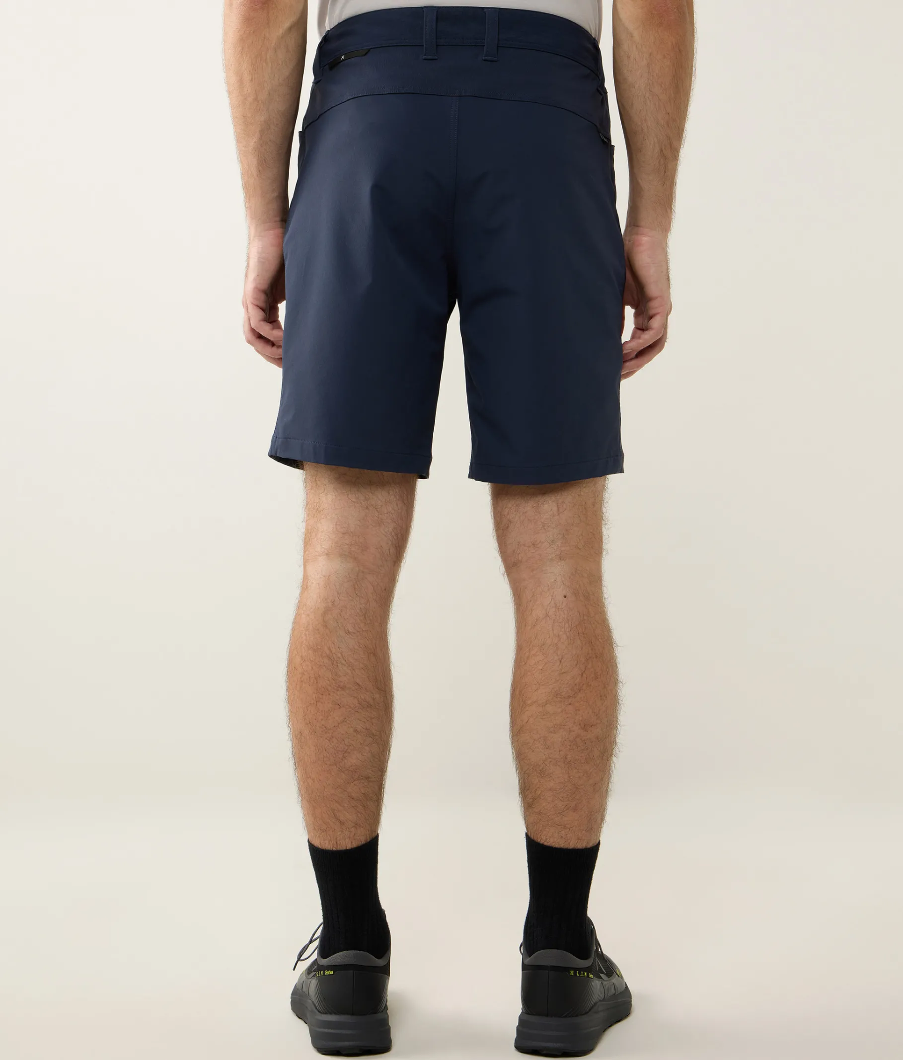 Alert Mid Shorts Herre