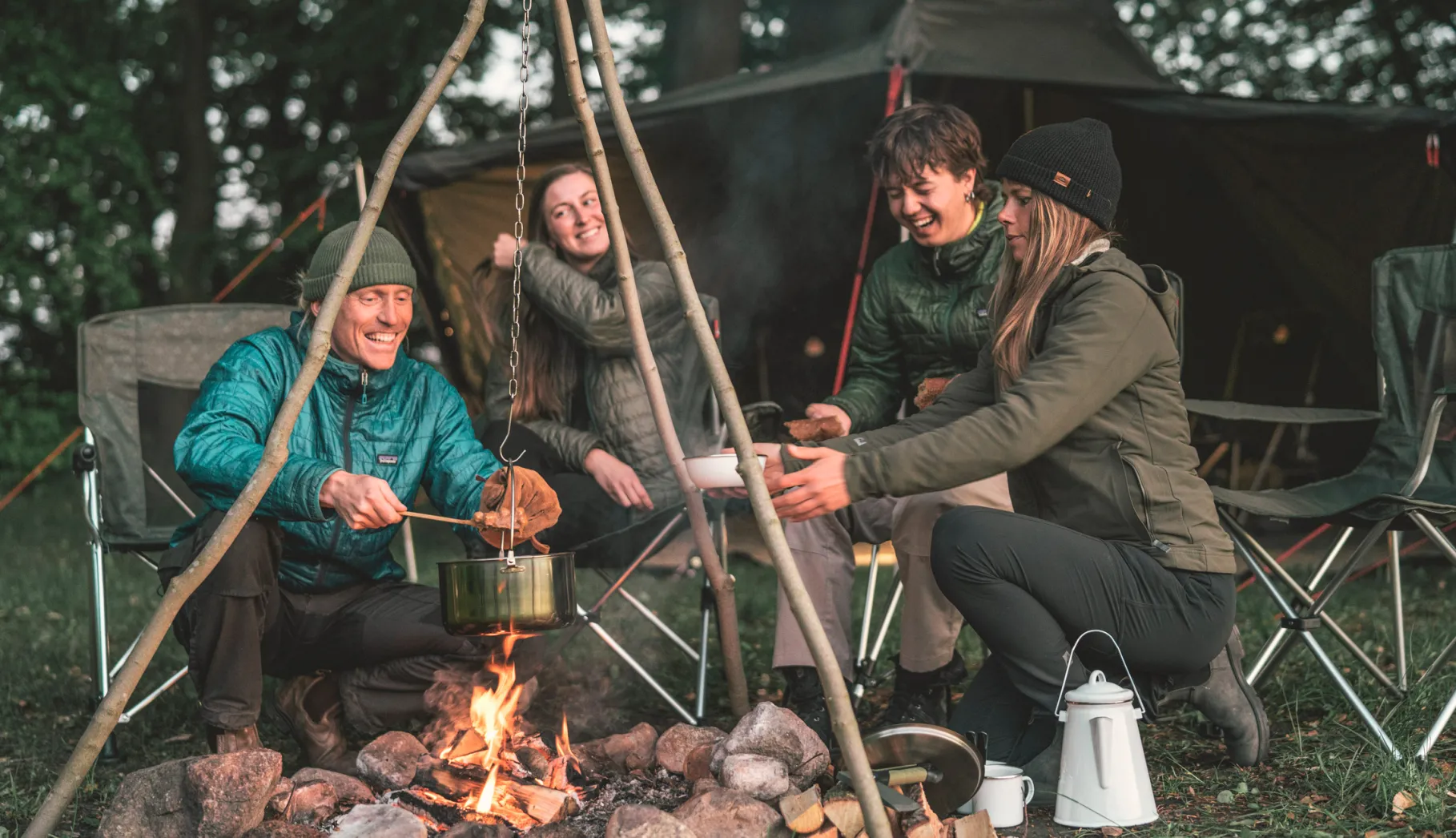 Bushcraft DIY Tripod
