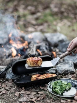 Cast-Iron Potato Cooker