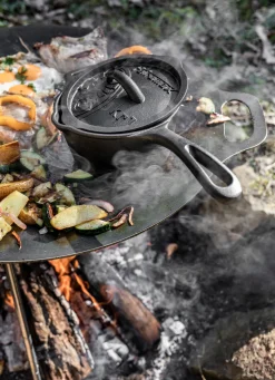 Cast-Iron Saucepan with Lid KR1
