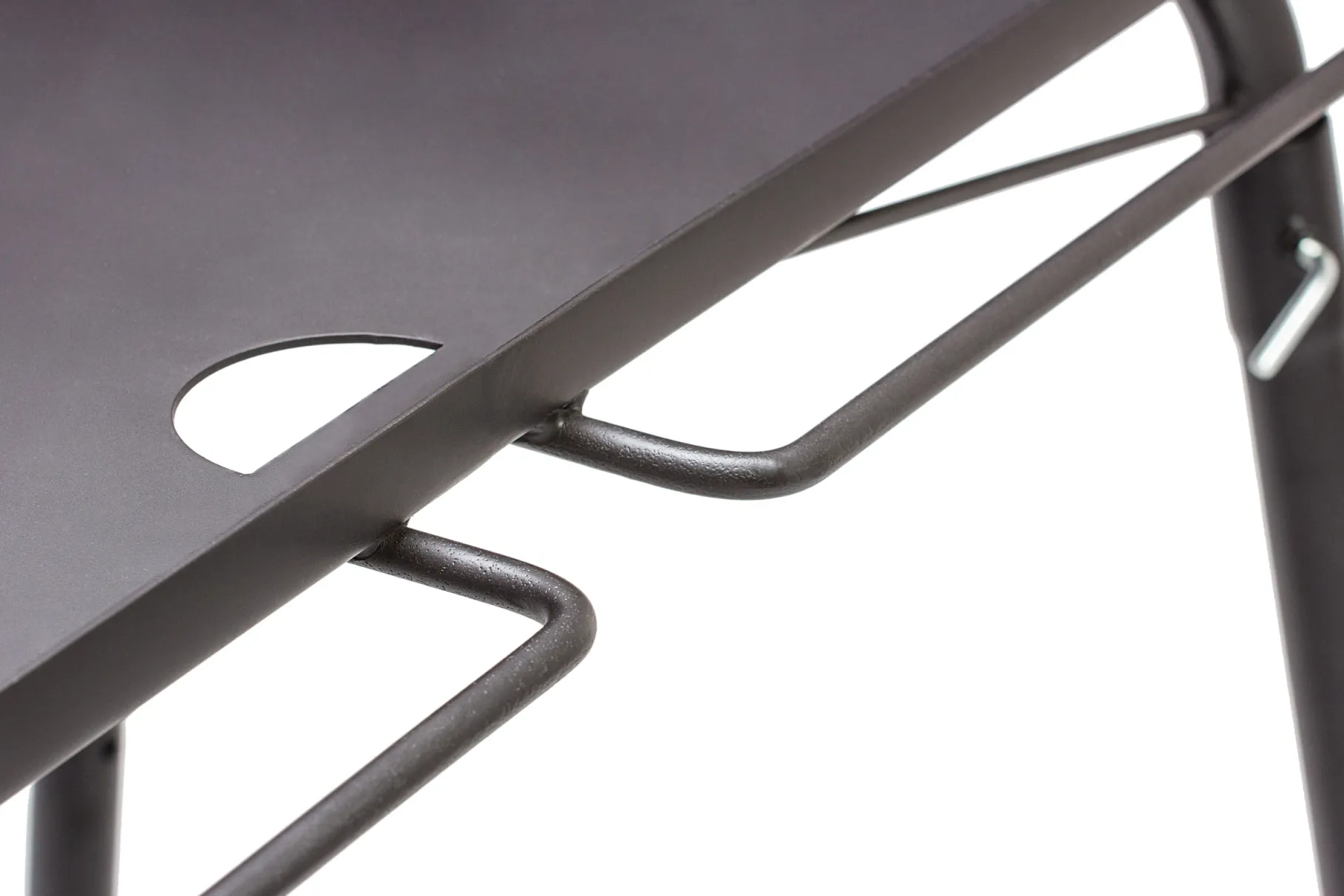 Dutch Oven Table FE90