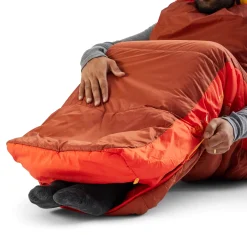 Hamelin Synthetic Sleeping Bag -1C/30F Long Fibersovepose