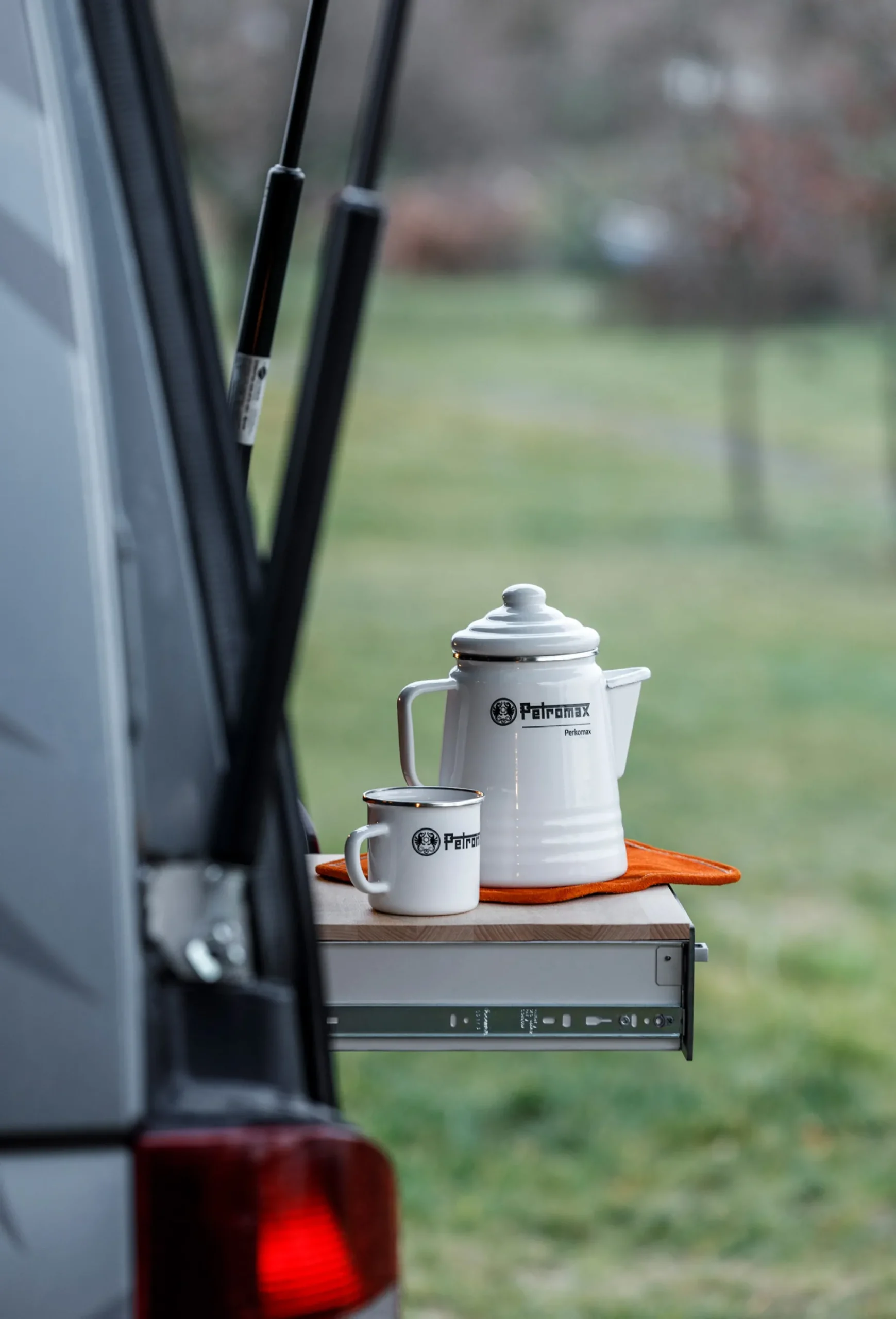 Perkomax Tea & Coffee Percolator, White