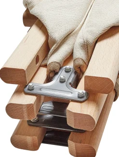 Rold Wooden Feltseng