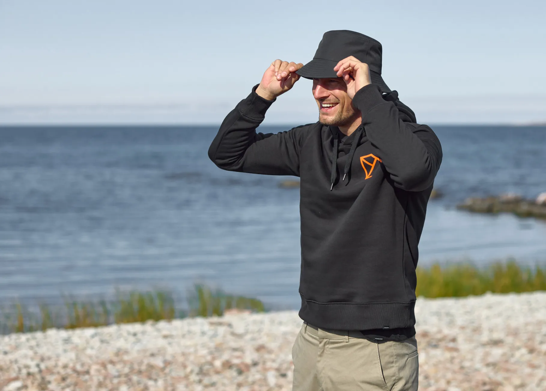 Solomon Waterproof Bucket Hat