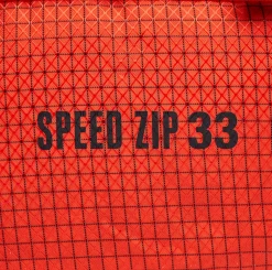 Speed Zip 33 M/L Backpack