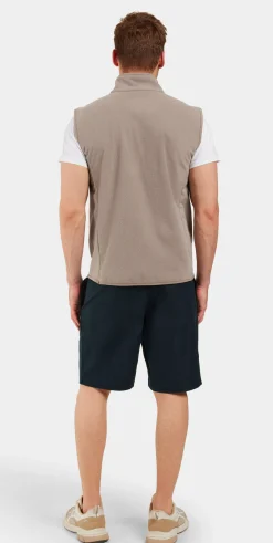 Tino Vest Herre