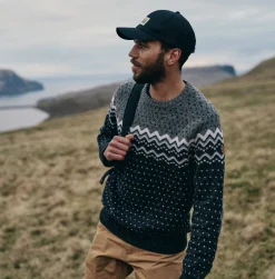 Övik Knit Sweater Herre